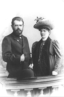 Владимир Федорович и Мария Ефремовна Гаслеры (вторая жена). Фотография 1906 г. Источник: 