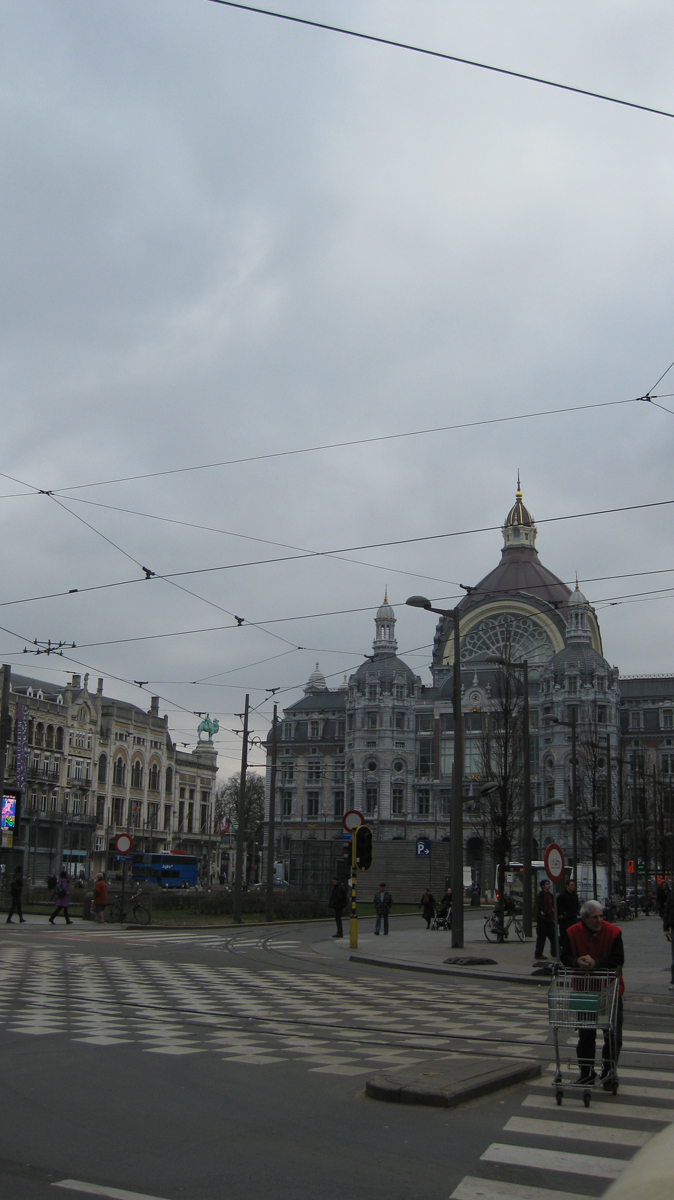 Железнодорожный вокзал Антверпена. Фото: Недолужко А.В.